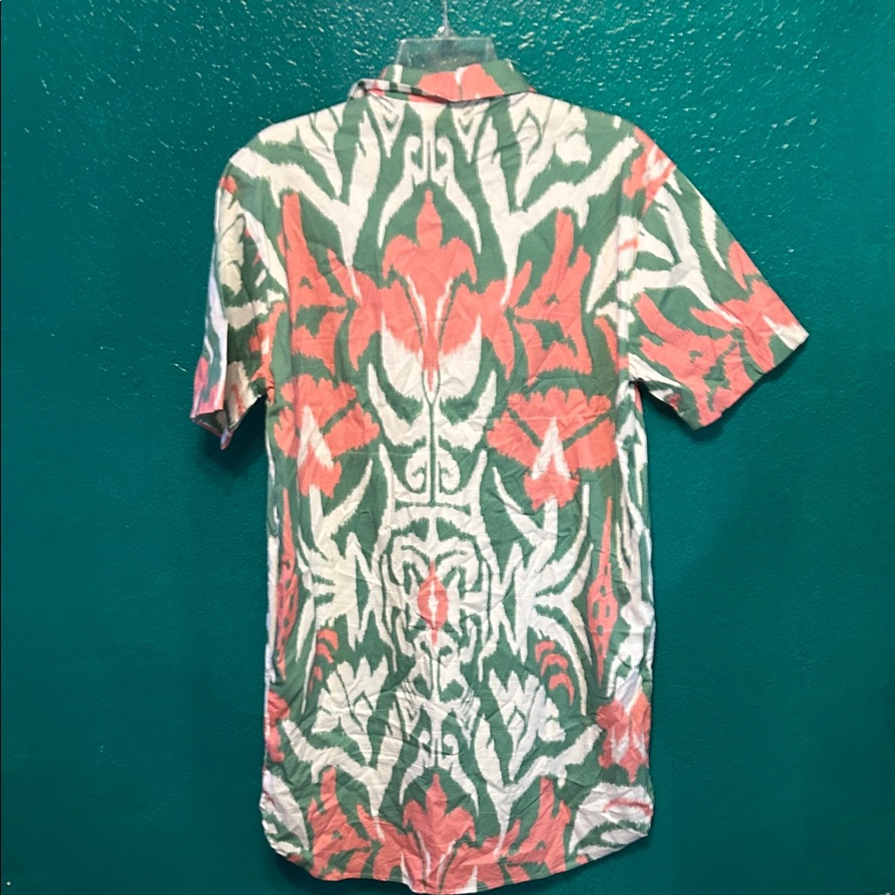 Women's Coral and Green Button Down Shirt - Picture 6 of 6
